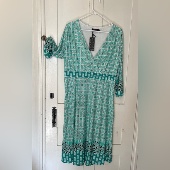 Colorful soft and stretchy dress by Ice Silk - Picture 2 of 8